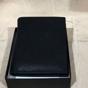 Status Vintage black leather wallet